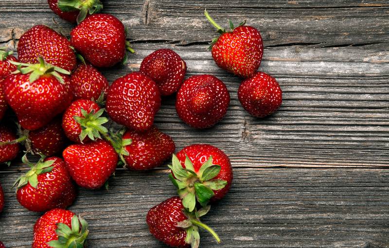 Healthy snacks strawberries